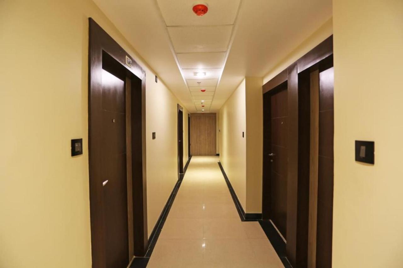 Hotel Golden Orchid Bhubaneswar Exteriör bild